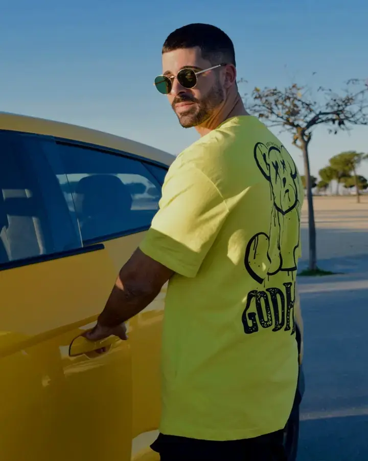 Publicación 2 de GODHEM en Instagram
